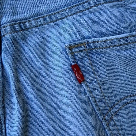 Vintage 2000s Levi's Regular fit super sun faded washed 505 regular fit jeans - Picture 7 of 8